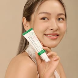 AXIS-Y Dark Spot Correcting Glow Serum (50ml) 4